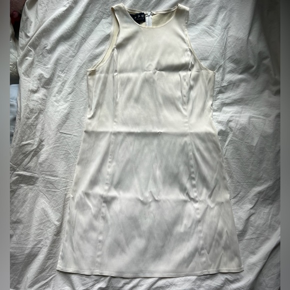 Ralph Lauren White Dress - Size 8 - Picture 2 of 5